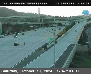 NB 805 at NB 805/5 Merge