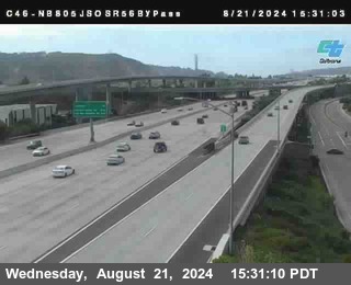 NB 805 at NB 805/5 Merge