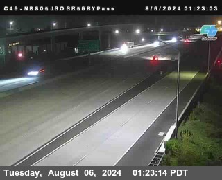 NB 805 at NB 805/5 Merge