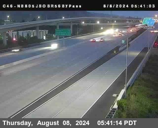 NB 805 at NB 805/5 Merge