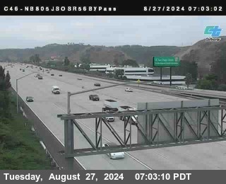 NB 805 at NB 805/5 Merge