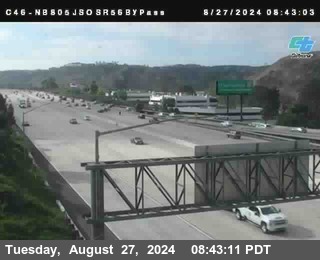 NB 805 at NB 805/5 Merge