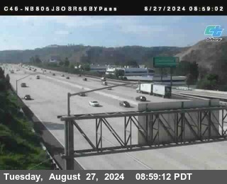 NB 805 at NB 805/5 Merge