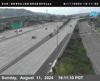 NB 805 at NB 805/5 Merge