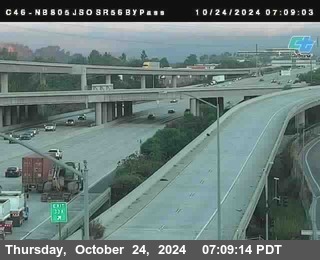 NB 805 at NB 805/5 Merge