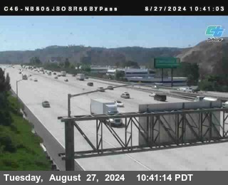 NB 805 at NB 805/5 Merge