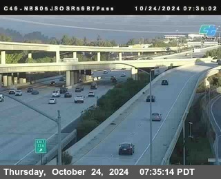 NB 805 at NB 805/5 Merge