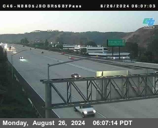 NB 805 at NB 805/5 Merge