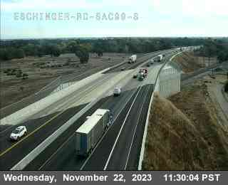 Traffic Camera Image from SR-99 at Eschinger_SAC99_SB_1
