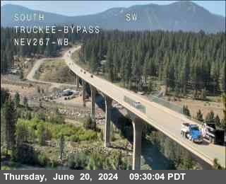 Traffic Camera Image from SR-267 at Hwy 267 at Truckee Bypass