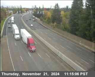 Traffic Camera Image from I-5 at Hwy 5 at 25th