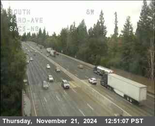 Traffic Camera Image from I-5 at Hwy 5 at 43rd Ave