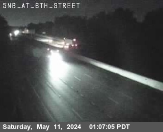 Traffic Camera Image from I-5 at Hwy 5 at 6th Ave