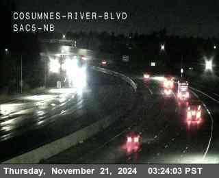 Traffic Camera Image from I-5 at Hwy 5 at Cosumnes