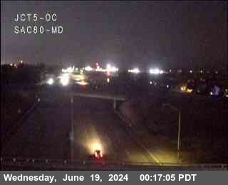 Traffic Camera Image from I-5 at Hwy 5 at Hwy 80