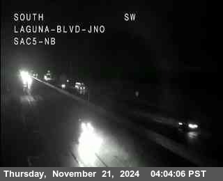 Traffic Camera Image from I-5 at Hwy 5 at Laguna NB