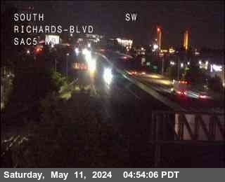 Traffic Camera Image from I-5 at Hwy 5 at Richards