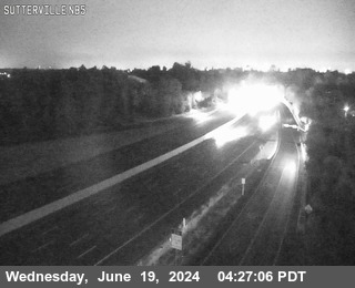Traffic Camera Image from I-5 at Hwy 5 at Sutterville