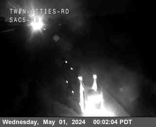 Traffic Camera Image from I-5 at Hwy 5 at Twin Cities