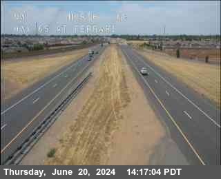Traffic Camera Image from SR-65 at Hwy 65 at Ferrari Ranch