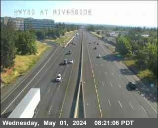 Traffic Camera Image from I-80 at Hwy 80 at Riverside
