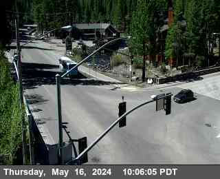 Traffic Camera Image from SR-89 at Hwy 89 at Alpine Meadows