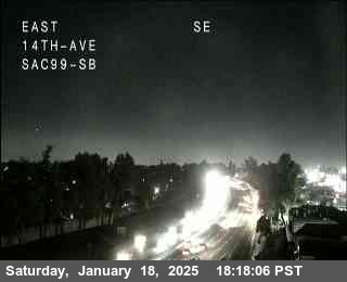 Traffic Camera Image from SR-99 at Hwy 99 at 14th Ave