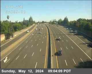 Timelapse image near Hwy 99 at 4th Ave, Sacramento 0 minutes ago