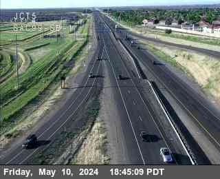 Traffic Camera Image from SR-99 at Hwy 99 at Hwy 5 1