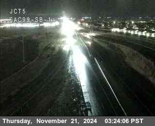 Traffic Camera Image from SR-99 at Hwy 99 at Hwy 5 1