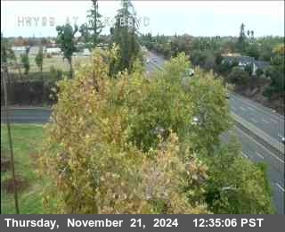 Traffic Camera Image from SR-99 at Hwy 99 at Martin Luther King