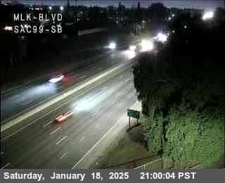 Traffic Camera Image from SR-99 at Hwy 99 at Martin Luther King