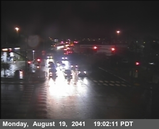 Timelapse image near T251E -- SR-13 : E13 AT 7TH ST - Looking East, Berkeley 0 minutes ago