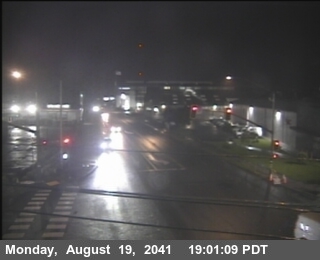 Timelapse image near T251W -- SR-13 : E13 AT 7TH ST - Looking West, Berkeley 0 minutes ago