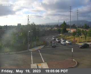 Timelapse image near T283E -- I-880 : AT 98TH AV EB OR, Oakland 0 minutes ago