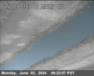 Traffic Camera Image from US-101 at TV935 -- US-101 : South of East Main Avenue