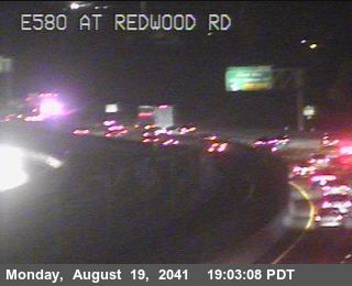 Timelapse image near TVA18 -- I-580 : Redwood Road, Castro Valley 0 minutes ago