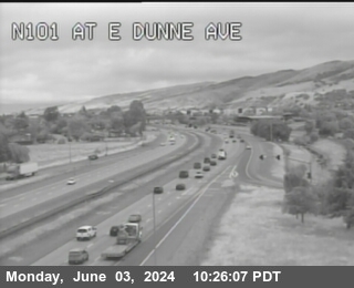 Traffic Camera Image from US-101 at TVB47 -- US-101 : East Dunne Avenue