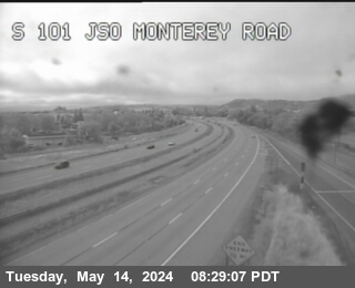 Traffic Camera Image from US-101 at TVB63 -- US-101 : South Of Monterey Road