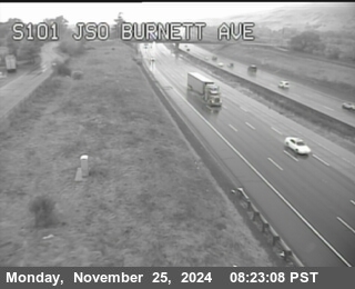 Traffic Camera Image from US-101 at TVB67 -- US-101 : South Of Burnett Avenue