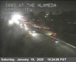 Traffic Camera Image from I-880 at TVB76 -- I-880 : The Alameda