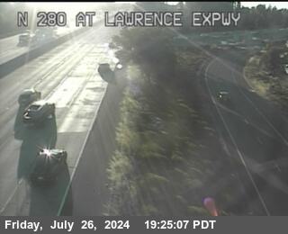 Traffic Camera Image from I-280 at TVC36 -- I-280 : Lawrence Expressway