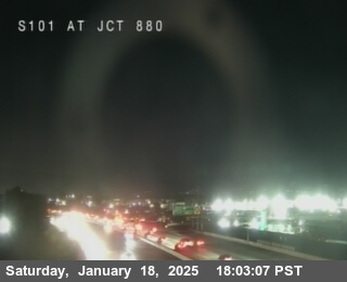 Traffic Camera Image from I-880 at TVC62 -- US-101 : S101 at JCT 880