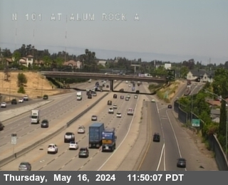 Traffic Camera Image from US-101 at TVC70 -- US-101 : Alum Rock Avenue