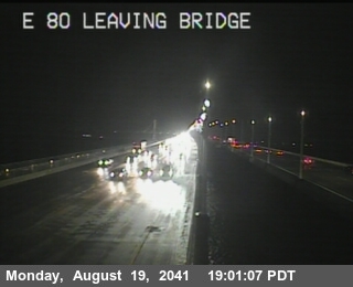 Timelapse image near TVD39 -- I-80 : Leaving Bridge, Oakland 0 minutes ago