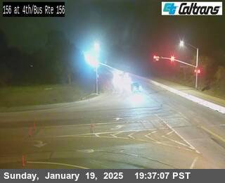 Traffic Camera Image from SR-156 at SR-156 : 4th St / 156 Business Route