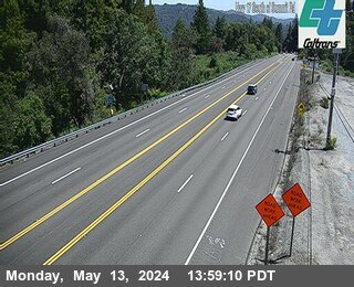 Traffic Camera Image from SR-17 at SR-17 : South of Summit Road