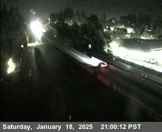 Traffic Camera Image from SR-1 at SR-1 : Bay Ave / Porter St