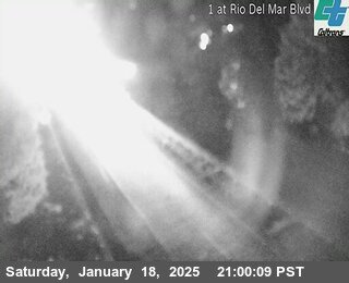 Traffic Camera Image from SR-1 at SR-1 :  Rio Del Mar Blvd