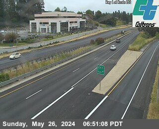 Traffic Camera Image from SR-1 at SR-1 : SR-152 Southbound Exit